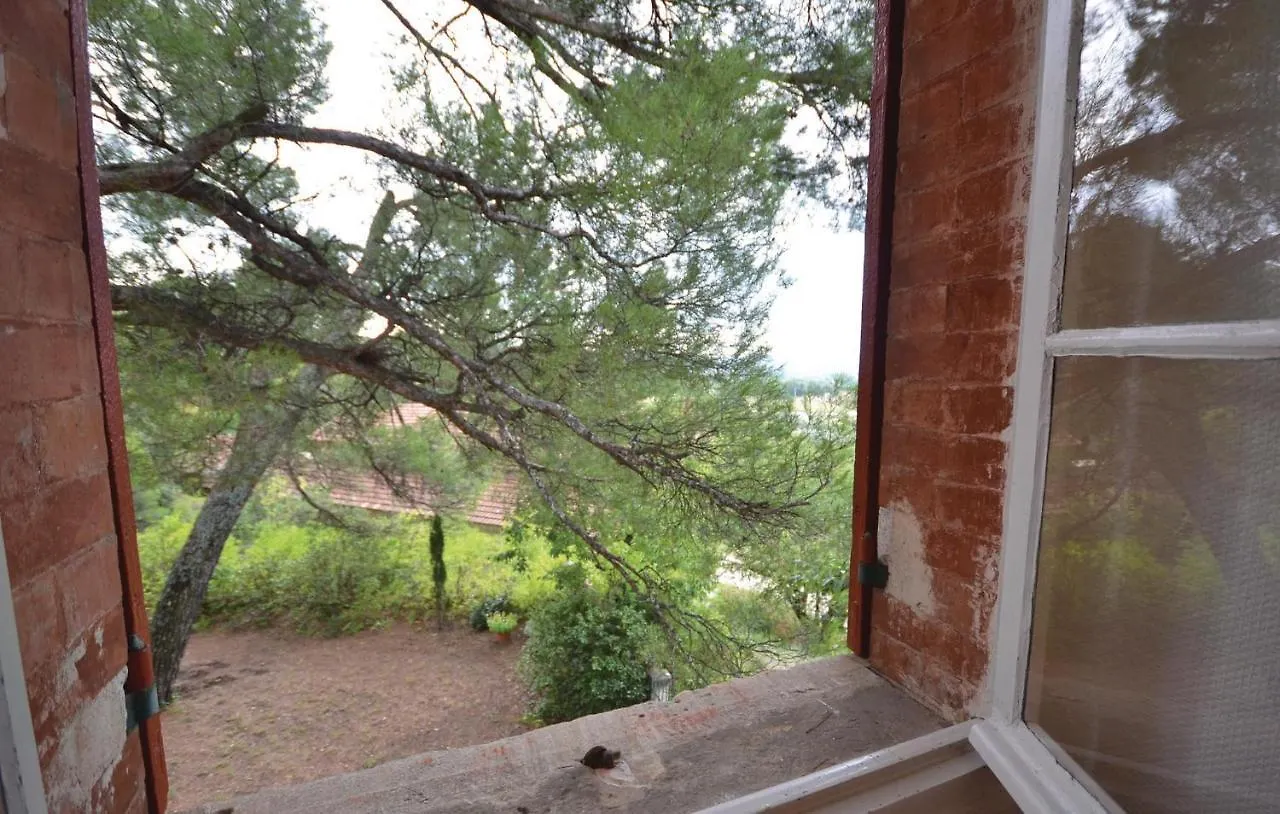 Lovely Home In Puymeras With Kitchen France